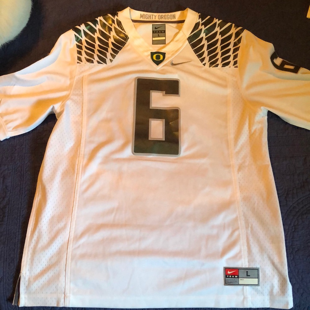 Nike Oregon football jersey